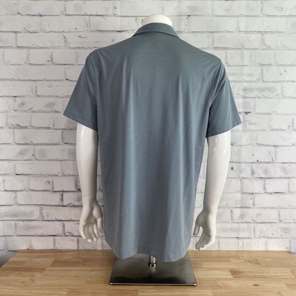 Lululemon Shirt Men's Large Polo Short Sleeve Athleta Performance Gray - Picture 7 of 10